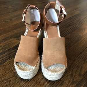 Marc Fisher Adalyn platform wedge espadrille